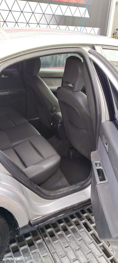 Volvo S40 2.0D - 2