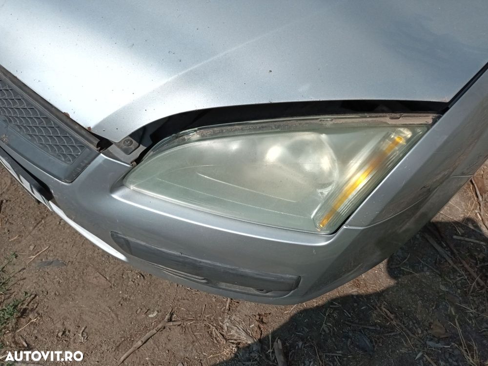 Dezmembrari  Ford FOCUS Mk 2  2004  > 2012 1.6 Benzina - 3