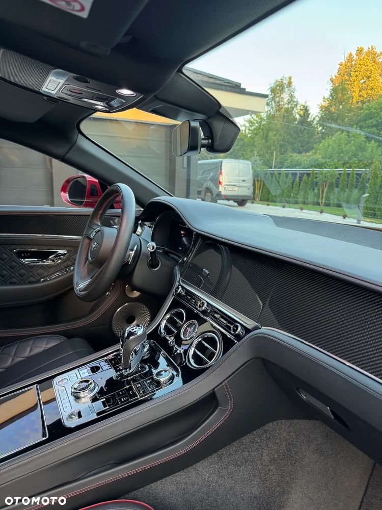 Bentley Continental GT - 13