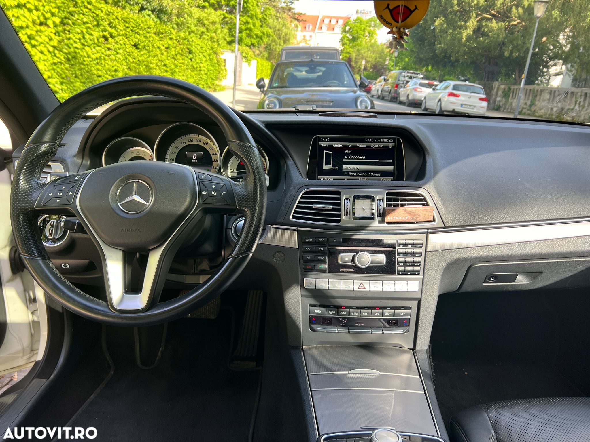 Mercedes-Benz E 250 CDI Coupe 7G-TRONIC - 11