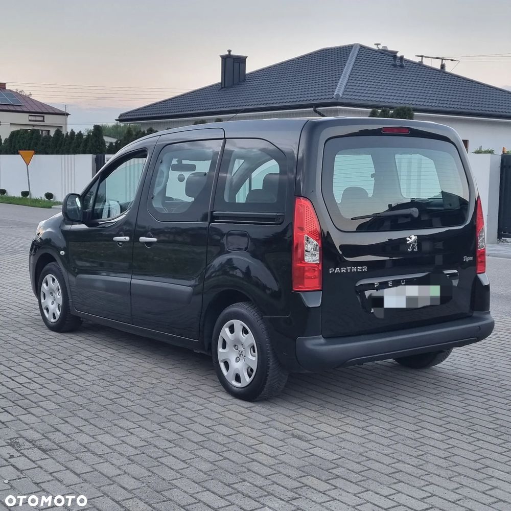 Peugeot Partner 110 Tendance mit Familien-Paket - 7
