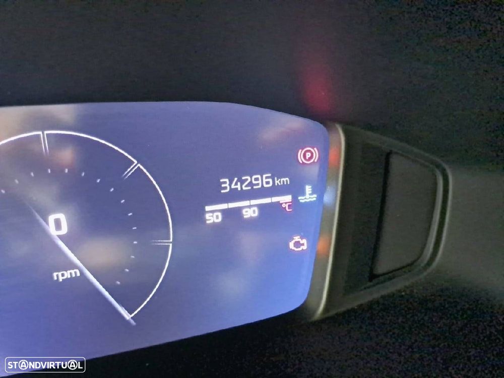 Peugeot 2008 1.2 PureTech Allure - 12