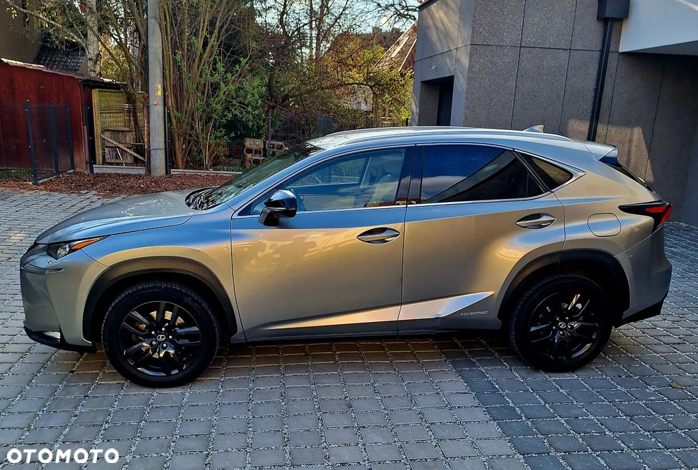 Lexus NX 300h Business Line - 4