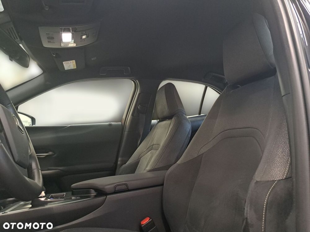 Lexus UX 300h Elegance - 22