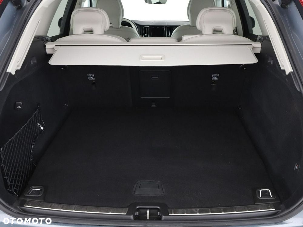 Volvo XC 60 T6 AWD Recharge Core - 22