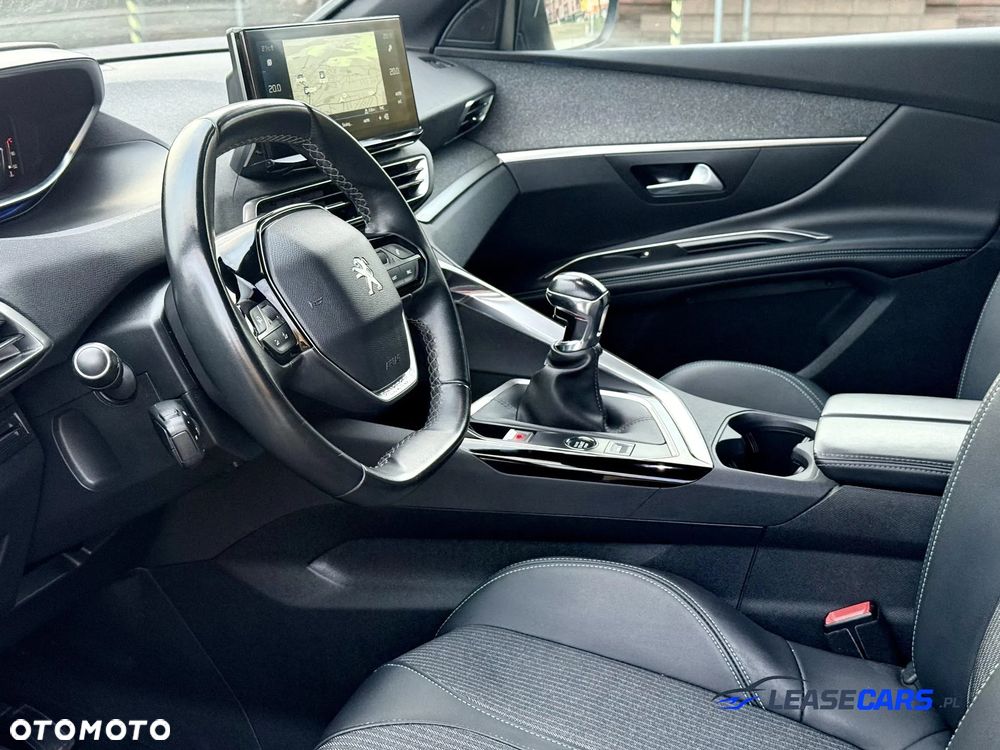 Peugeot 3008 PureTech 130 Stop & Start GPF Allure - 12