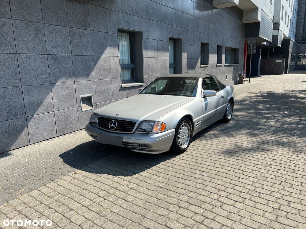 Mercedes-Benz SL - 1