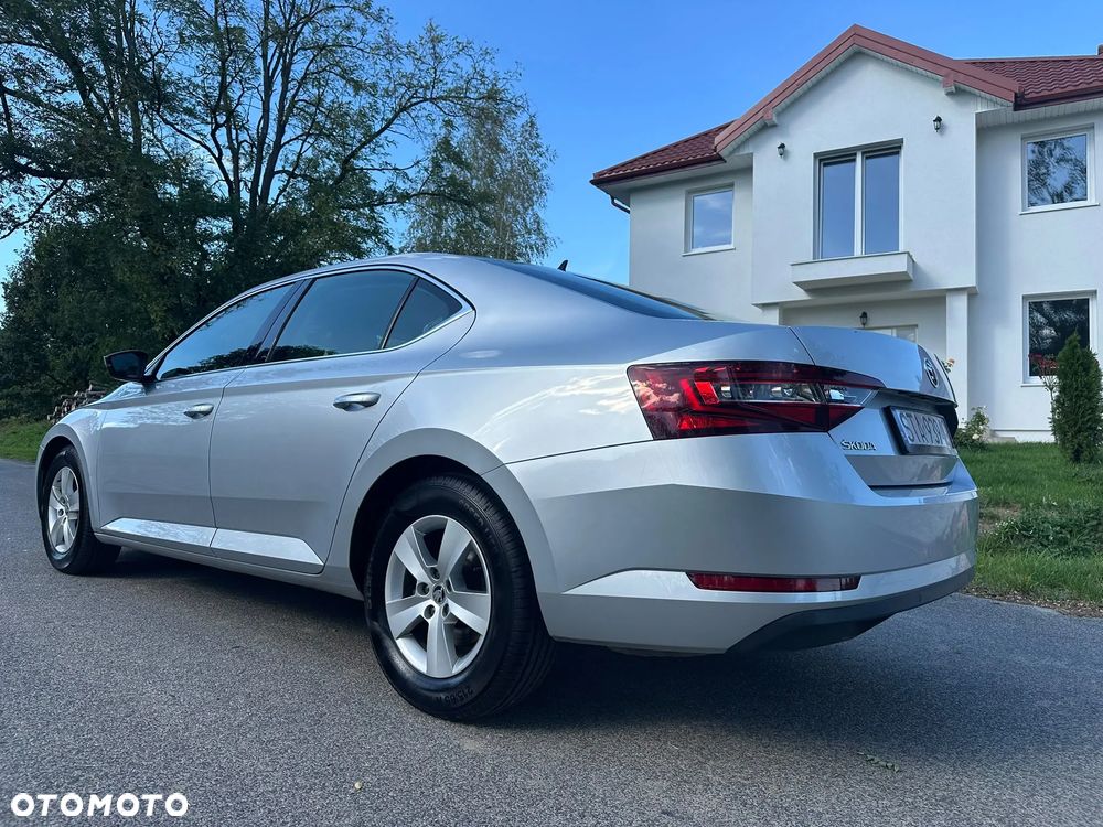 Skoda Superb - 20