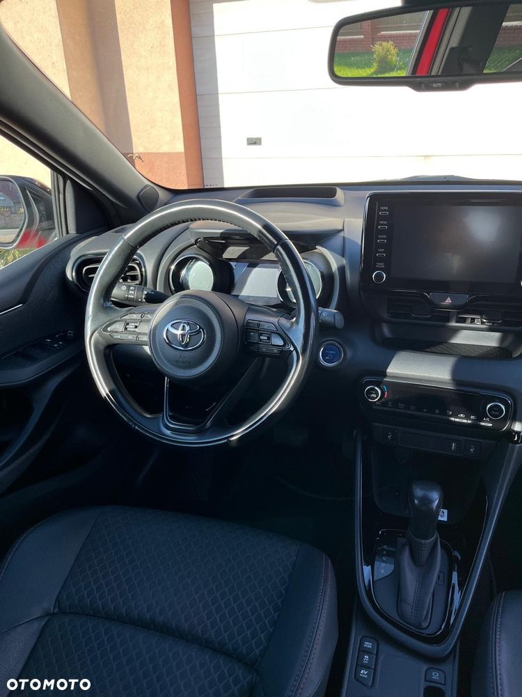 Toyota Yaris Hybrid 1.5 Premiere Edition - 22