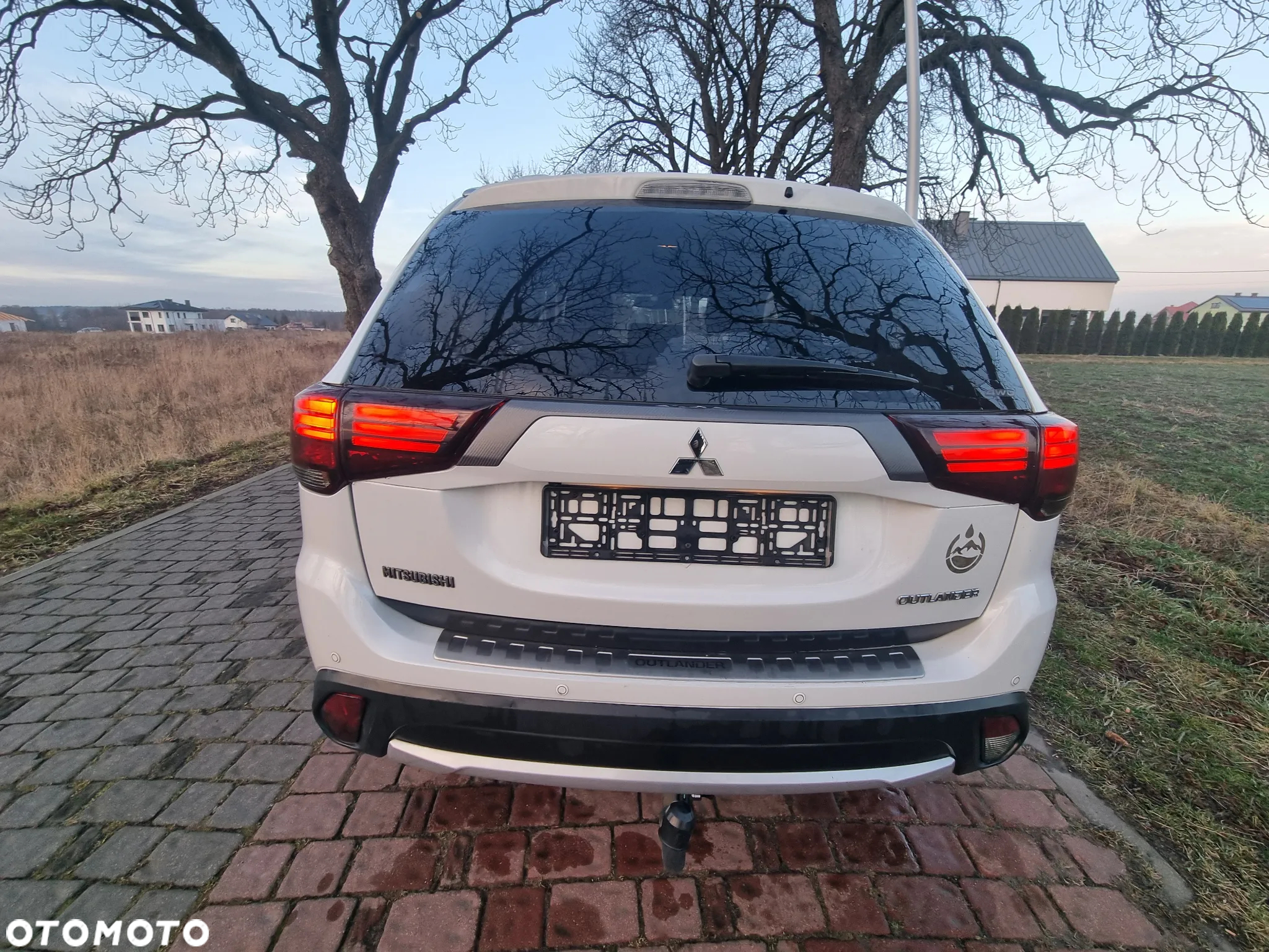 Mitsubishi Outlander 2.2 DID Intense + 4WD - 34