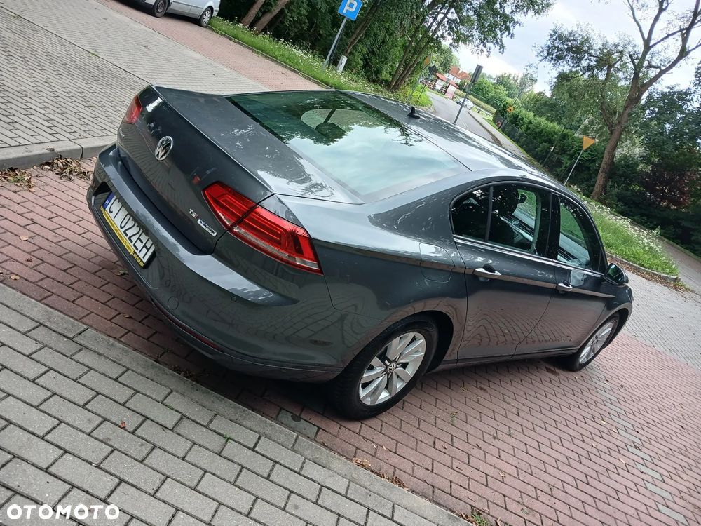 Volkswagen Passat 1.4 TSI BMT Trendline - 9