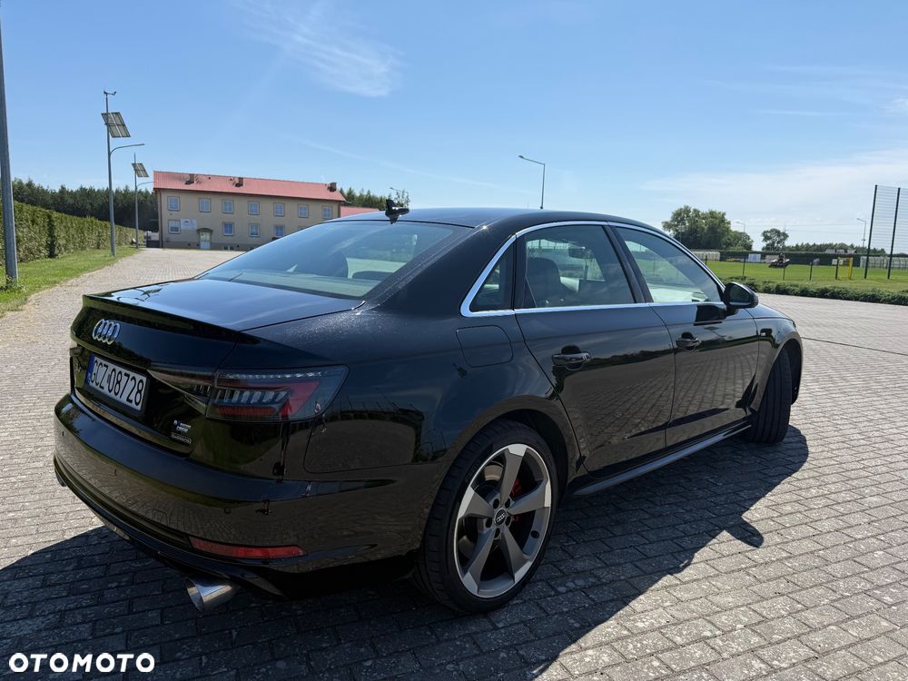 Audi A4 Limousine 2.0 TFSI Quattro Sport S tronic - 8