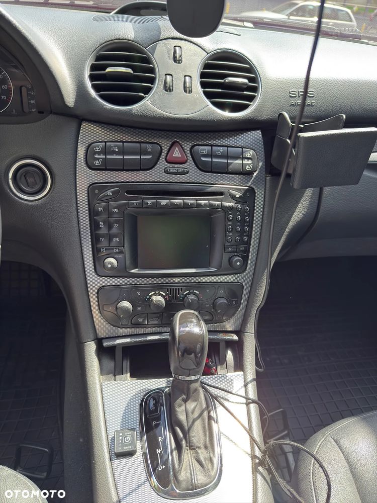 Mercedes-Benz CLK - 15