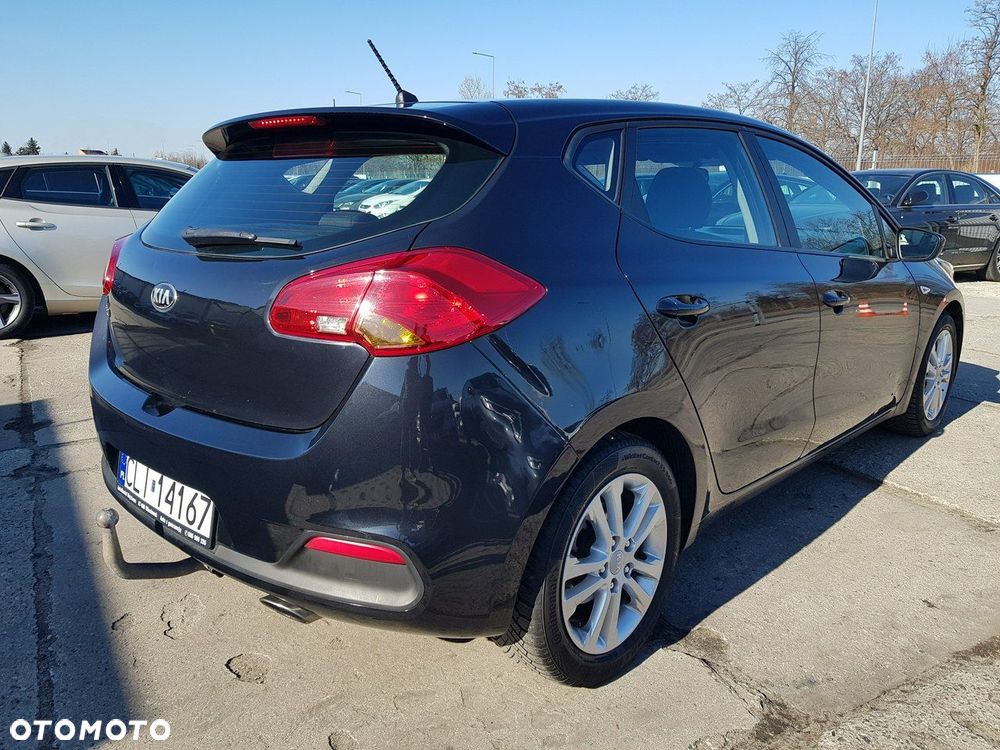 Kia Ceed - 5