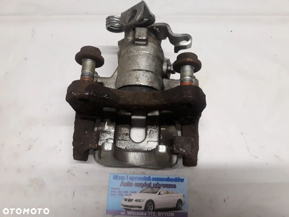 ZACISK PRAWY TYŁ CITROEN C8 2,2 HDI - 2