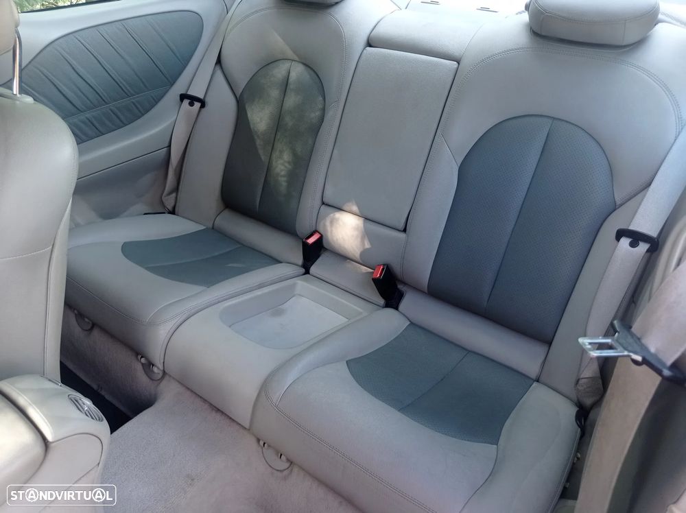 Mercedes-Benz CLK 270 - 15