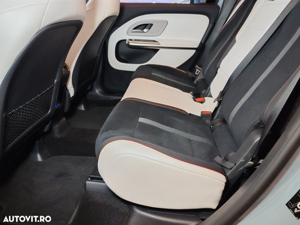 Mercedes-Benz GLB 220 MHEV - 20