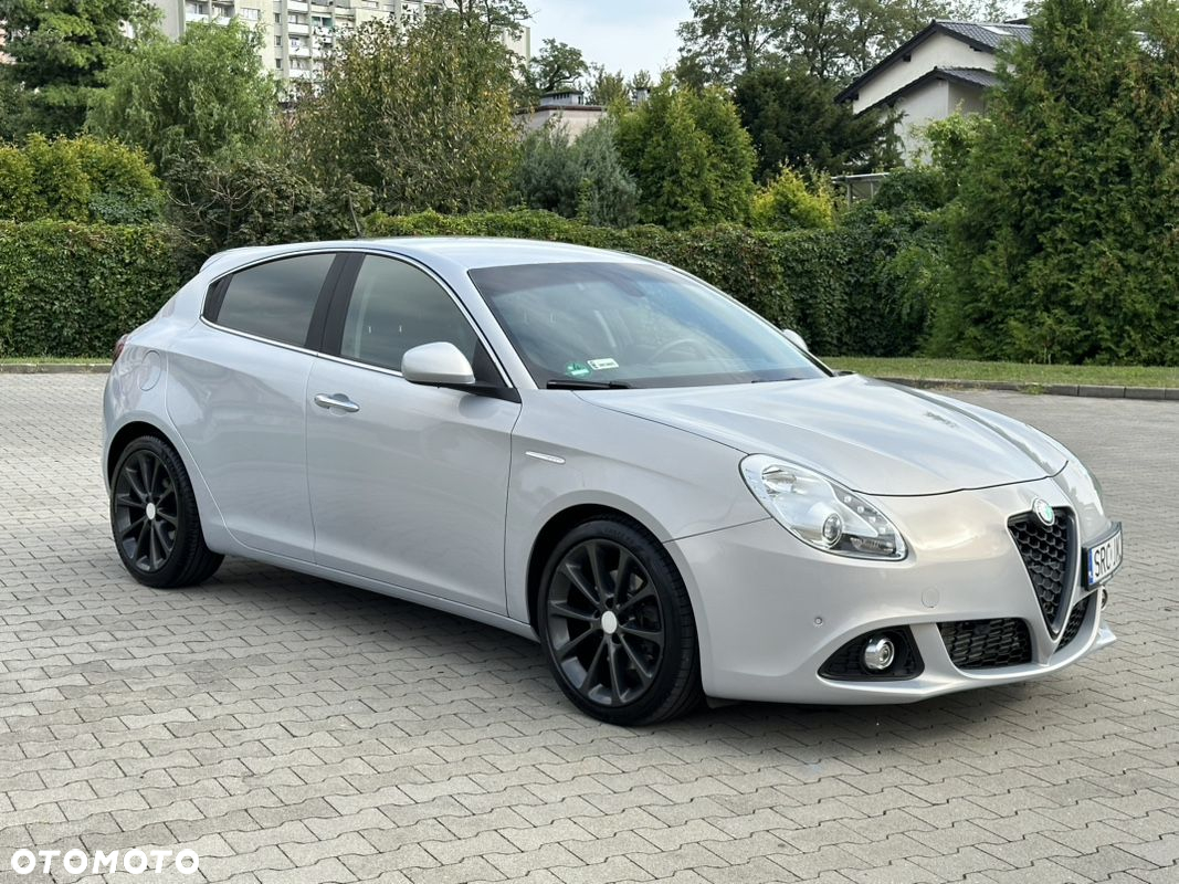 Alfa Romeo Giulietta 2.0 JTDM Distinctive - 5