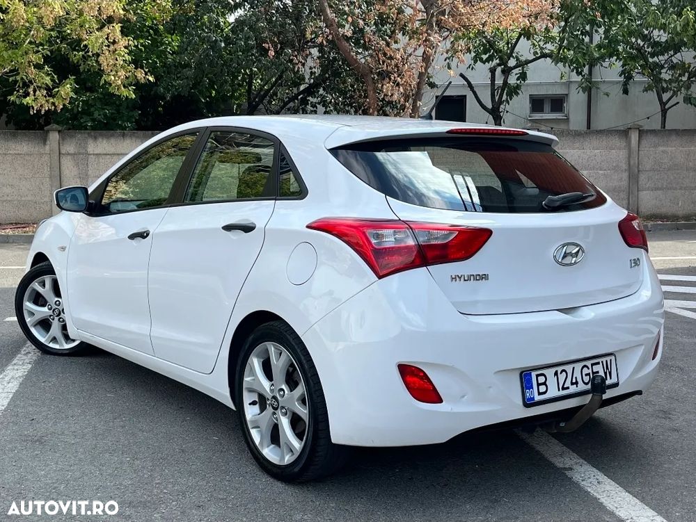Hyundai i30 1.4 CRDi Trend - 11