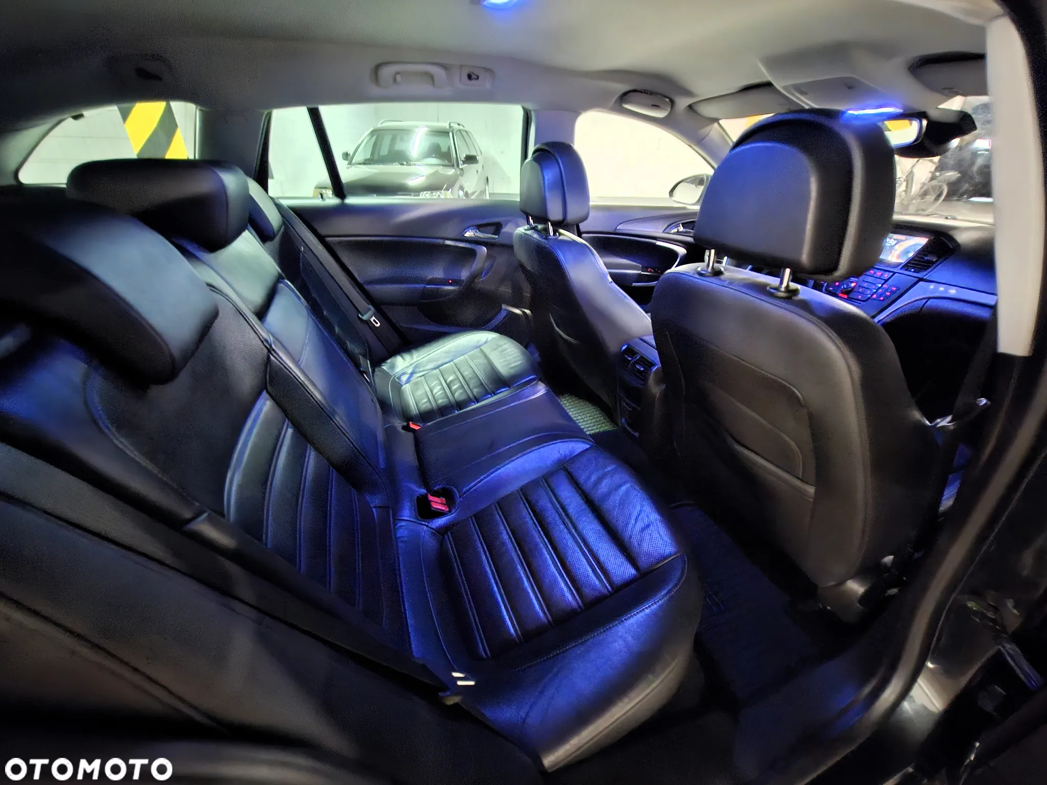 Opel Insignia 2.0 CDTI Sports Tourer Cosmo - 8