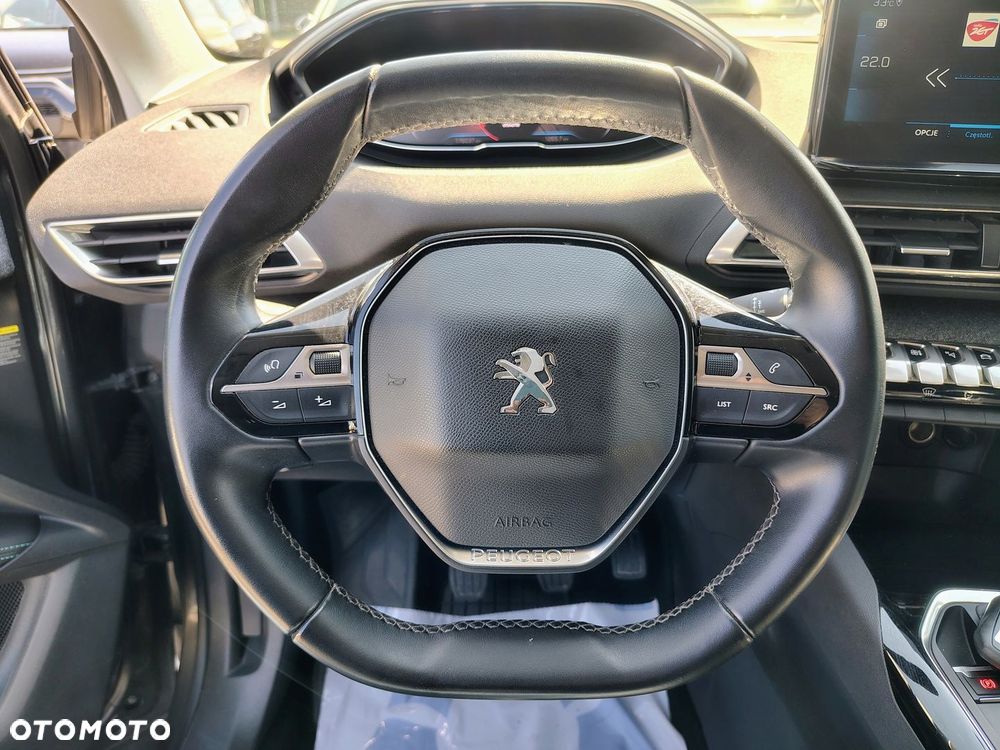 Peugeot 5008 1.5 BlueHDi Allure S&S - 19