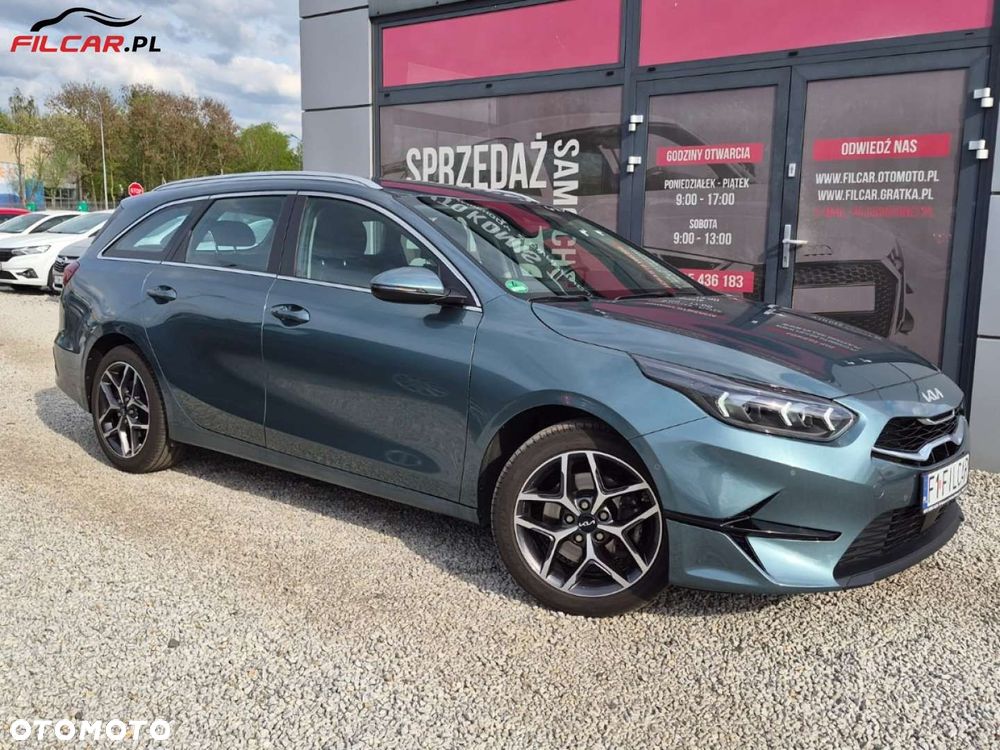 Kia Ceed - 27