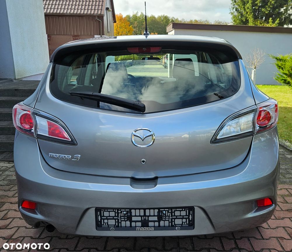 Mazda 3 - 5