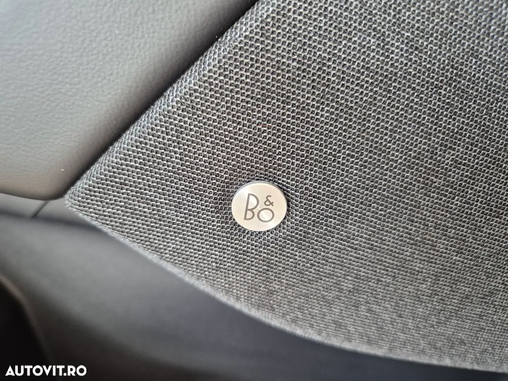 Ford Mustang Mach-E AWD 276 kW Premium - 19