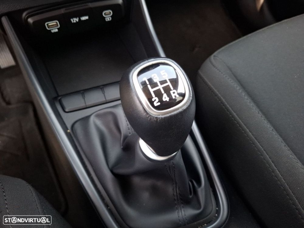 Hyundai i20 1.2 Comfort — fotografia 13