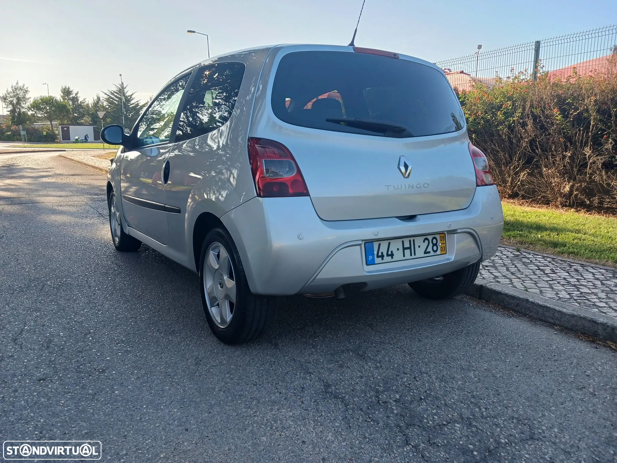 Renault Twingo 1.5 dCi Dynamique S - 18