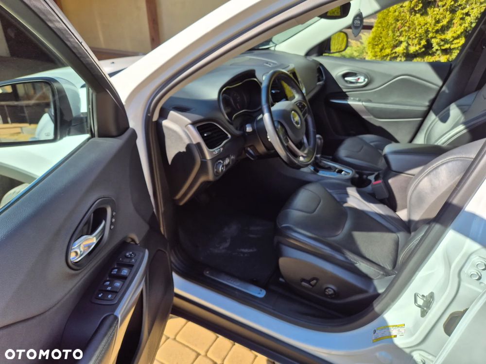 Jeep Cherokee 3.2 V6 Active Drive I Limited - 8