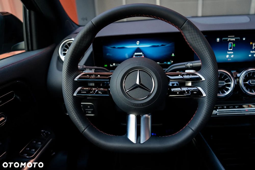 Mercedes-Benz GLA 200 mHEV AMG Line 7G-DCT - 17