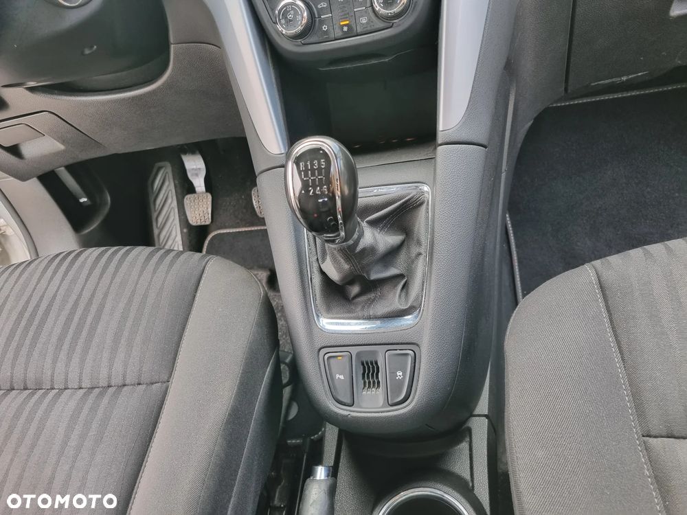 Opel Zafira 1.4 Turbo Business Edition - 19