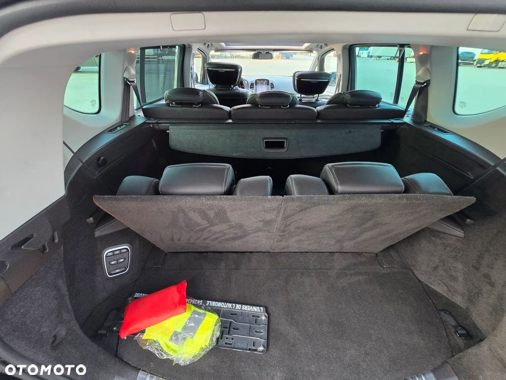 Renault Espace 1.6 dCi Energy Initiale Paris EDC 7os - 14