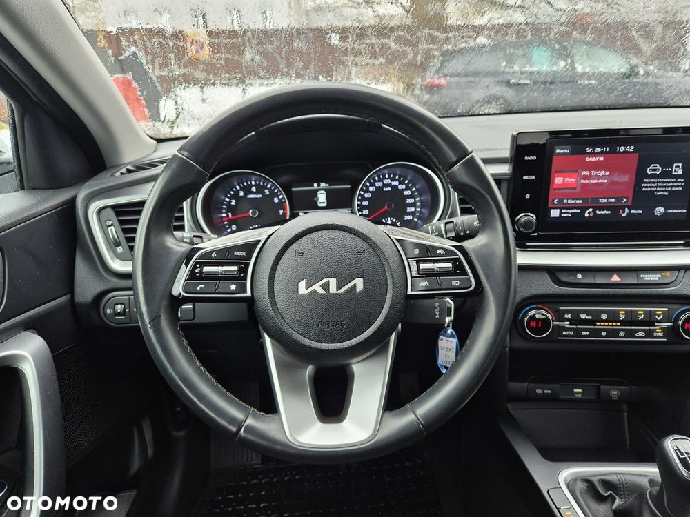 Kia Ceed 1.5 T-GDI M - 16