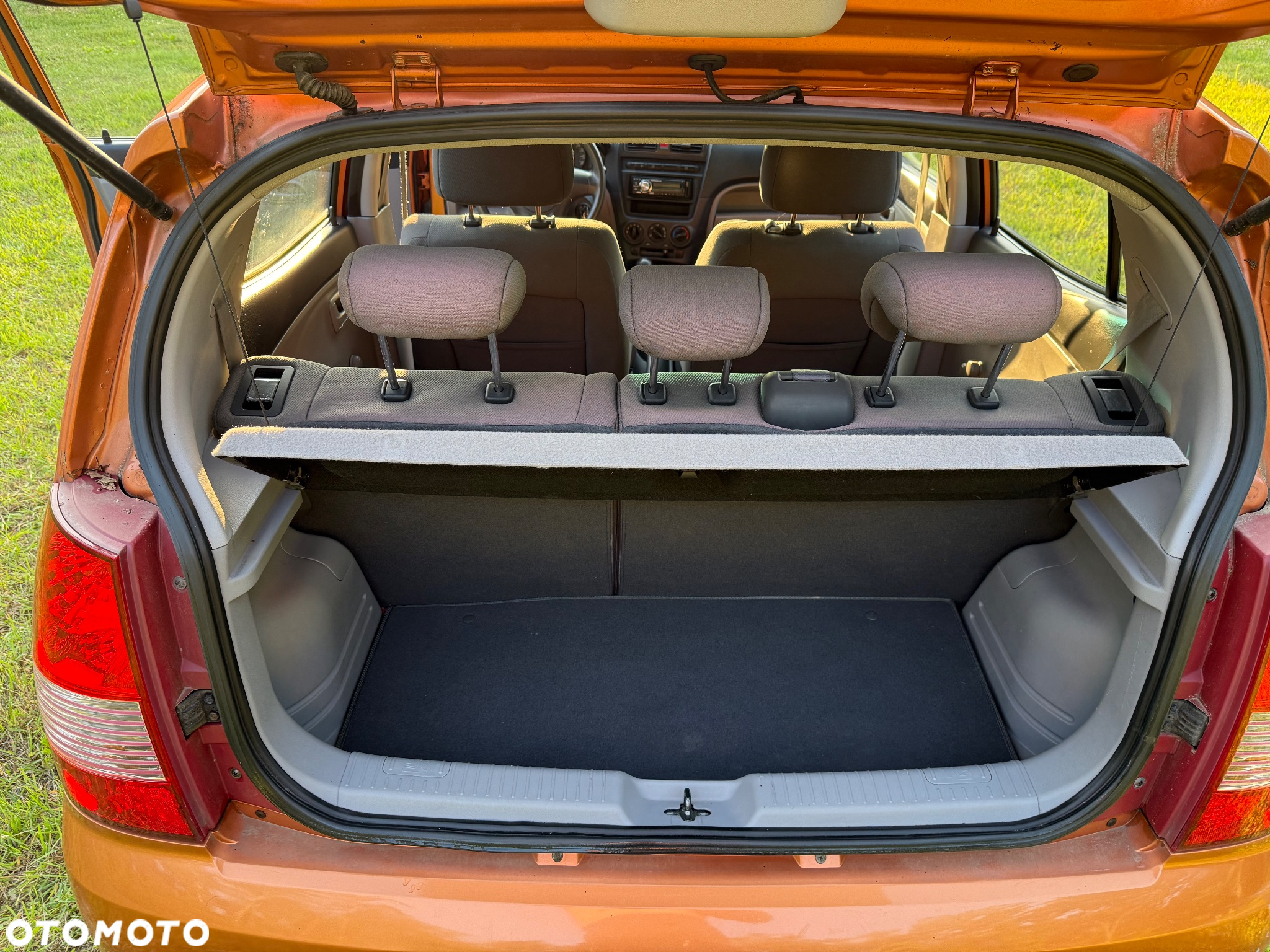 Kia Picanto 1.0 (air2 swo) / Family + - 8