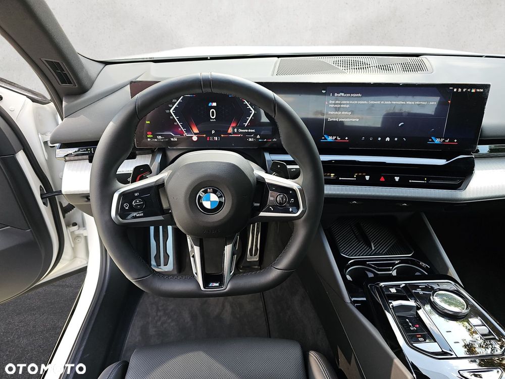 BMW Seria 5 - 12