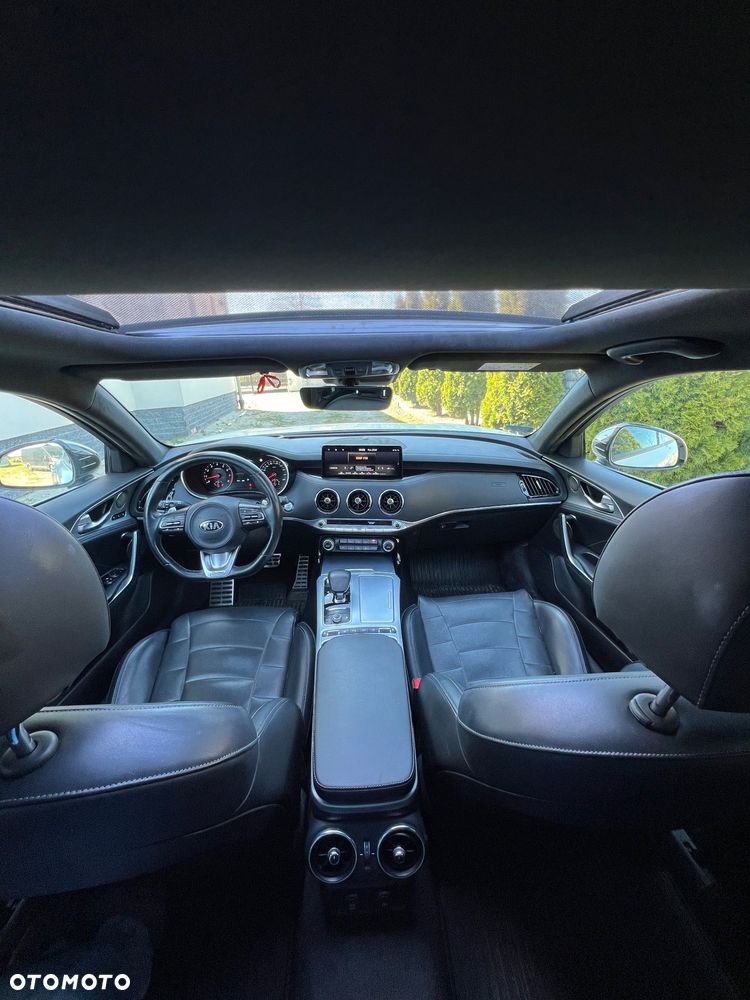Kia Stinger 3.3 T-GDI V6 GT Prestige Line AWD - 24