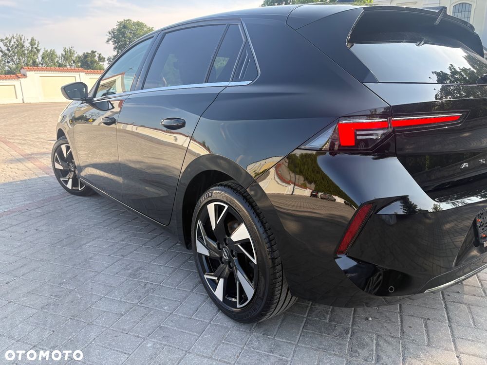 Opel Astra 1.2 T Business Edition S&S - 11