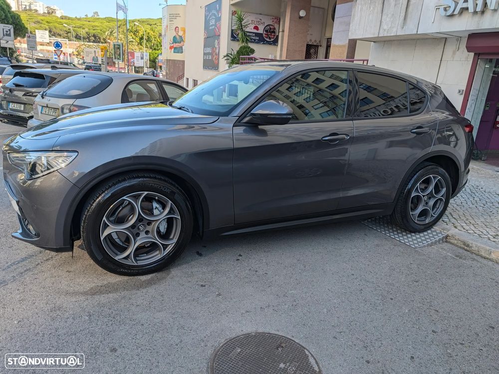 Alfa Romeo Stelvio 2.2 D Sprint AT8 - 6
