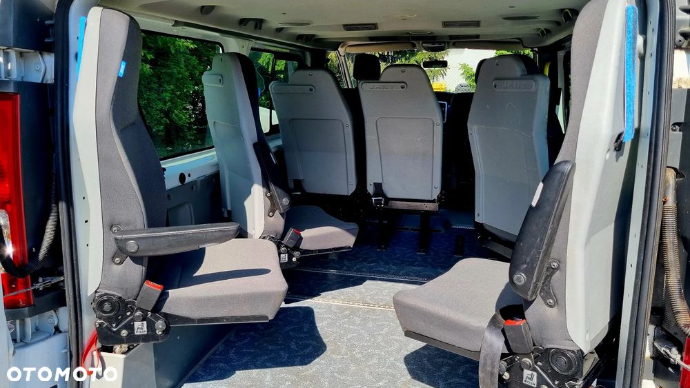 Renault Trafic - 21