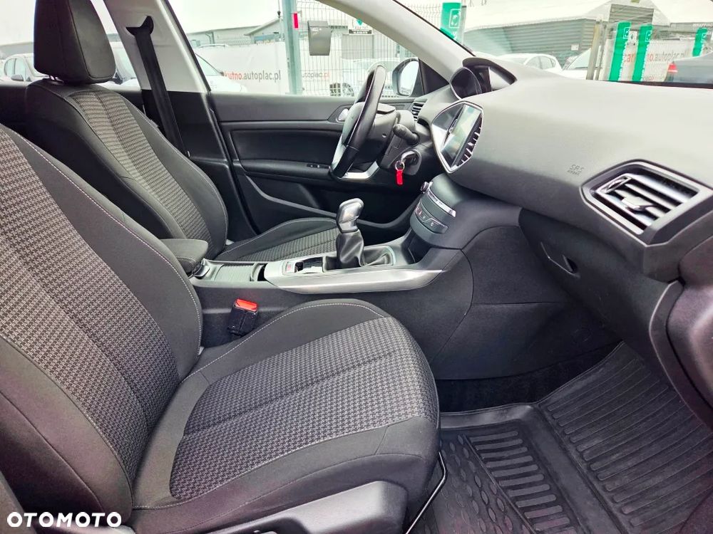 Peugeot 308 SW 1.6 BlueHDi Business Line S&S - 29