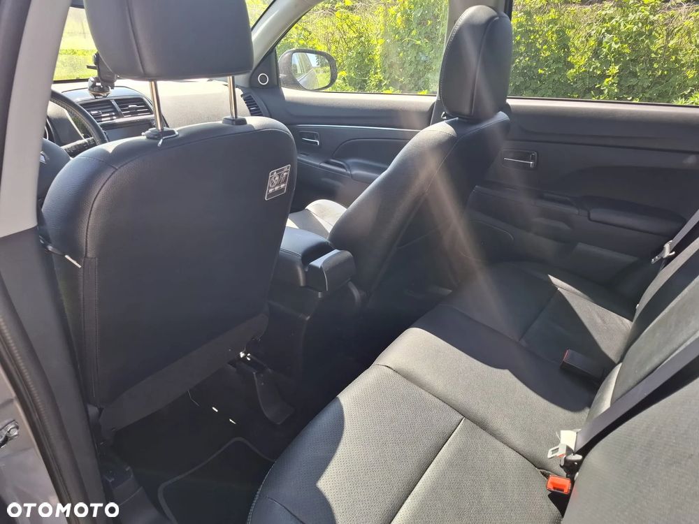 Mitsubishi ASX - 14