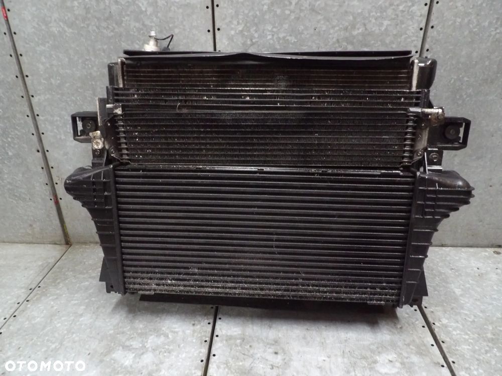 JEEP GRAND CHEROKEE WK WH 3.0 CRD CHŁODNICA CHŁODNICE WENTYLATOR KOMPLET - 2