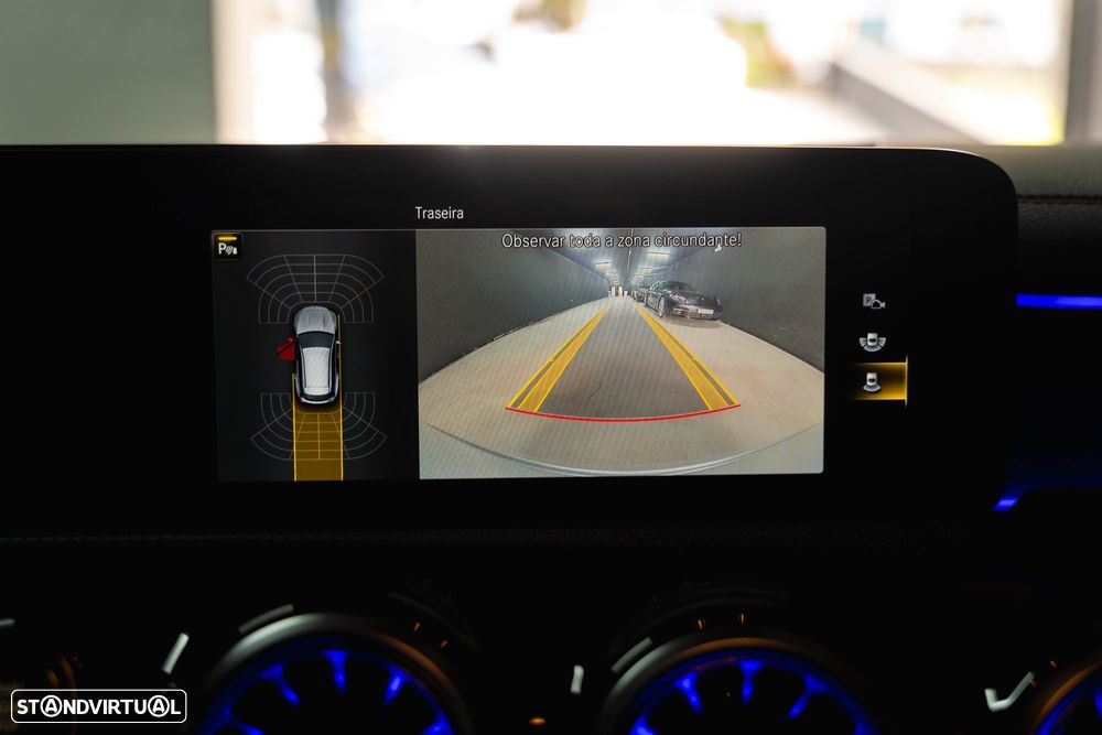 Mercedes-Benz CLA 250 e 8G-DCT AMG Line - 12