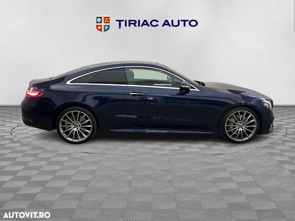 Mercedes-Benz E 400 Coupe 4MATIC Aut. - 6