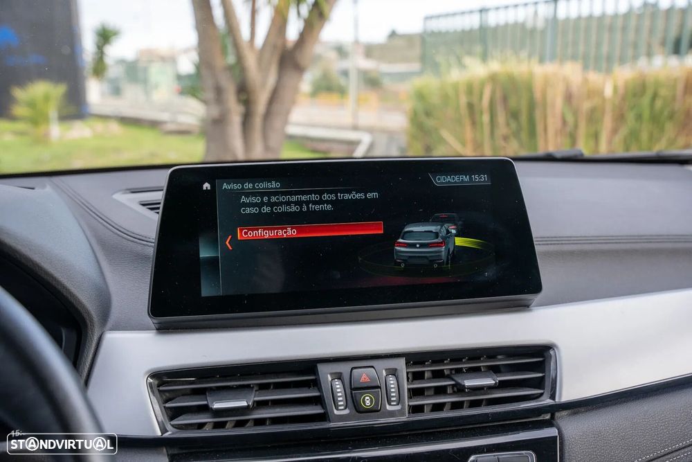 BMW X2 18 d sDrive Auto Pack M - 10