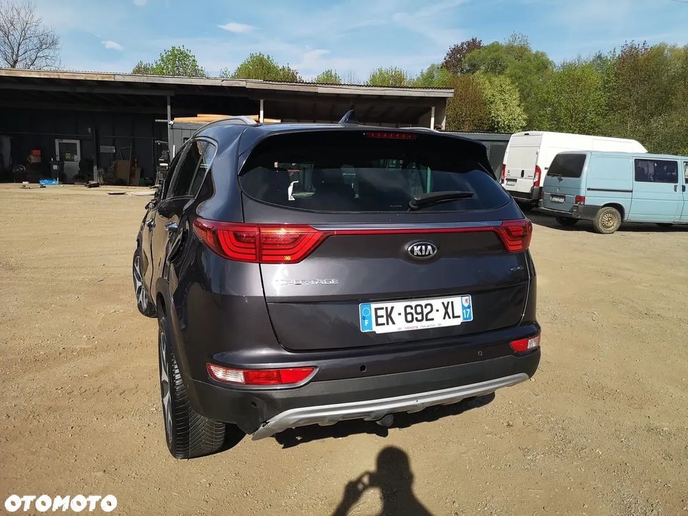 Kia Sportage 1.7 CRDI 2WD Vision - 10