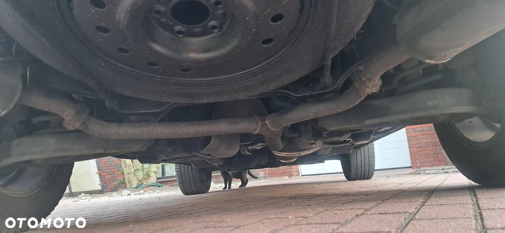 Chevrolet Captiva 2.0 2WD 7 Sitzer LS - 12