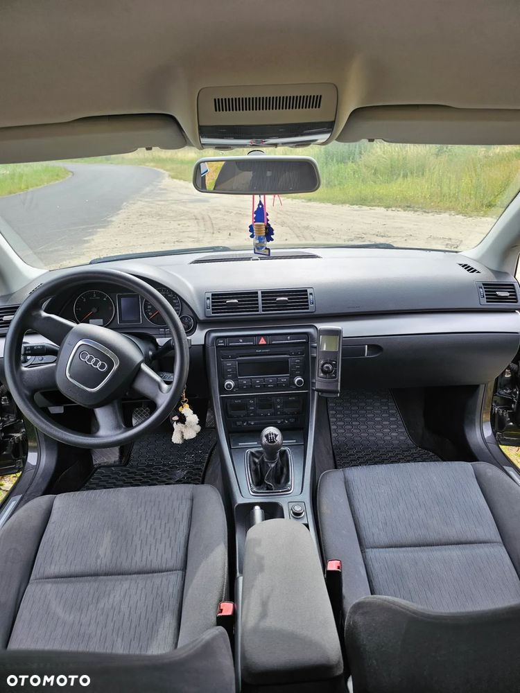 Audi A4 Avant - 11